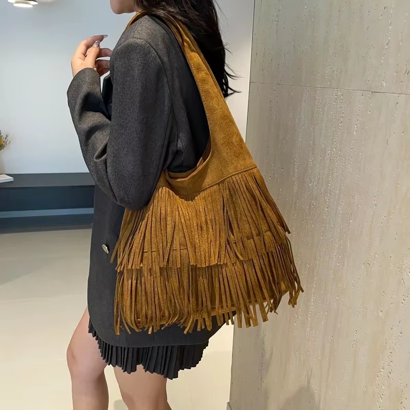 Bolsas de ombro com borla de c - Luxury Bags On Sales avaliação e preço